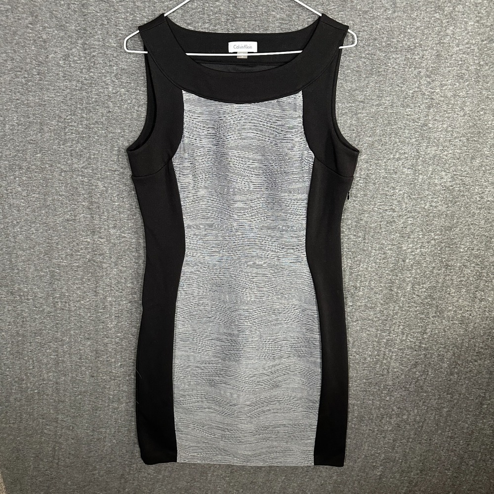 Calvin Klein Women's Sheath Dress Size 10 Black Gray Colorblock Textured Career